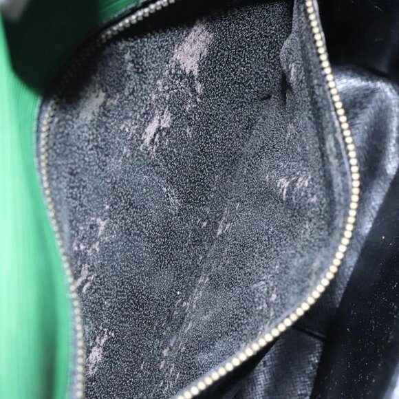 LOUIS VUITTON Epi Saint Cloud GM Shoulder Bag Green - Picture 13 of 15